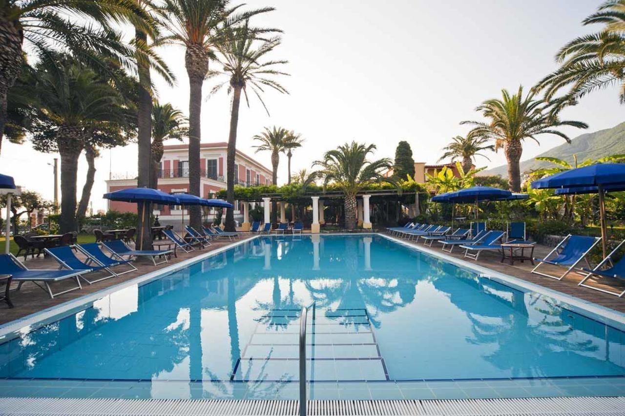 Hotel Villa Svizzera Terme 拉科阿梅诺 外观 照片
