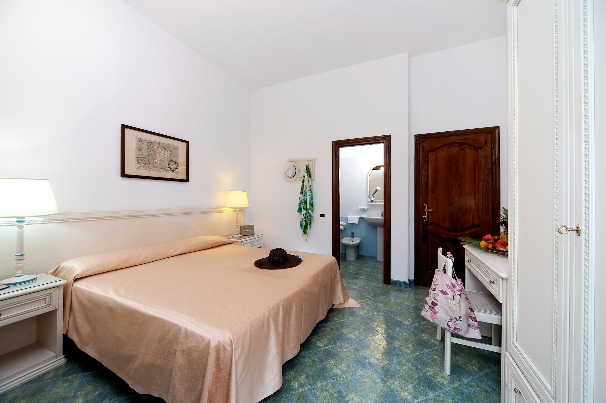 Hotel Villa Svizzera Terme 拉科阿梅诺 外观 照片