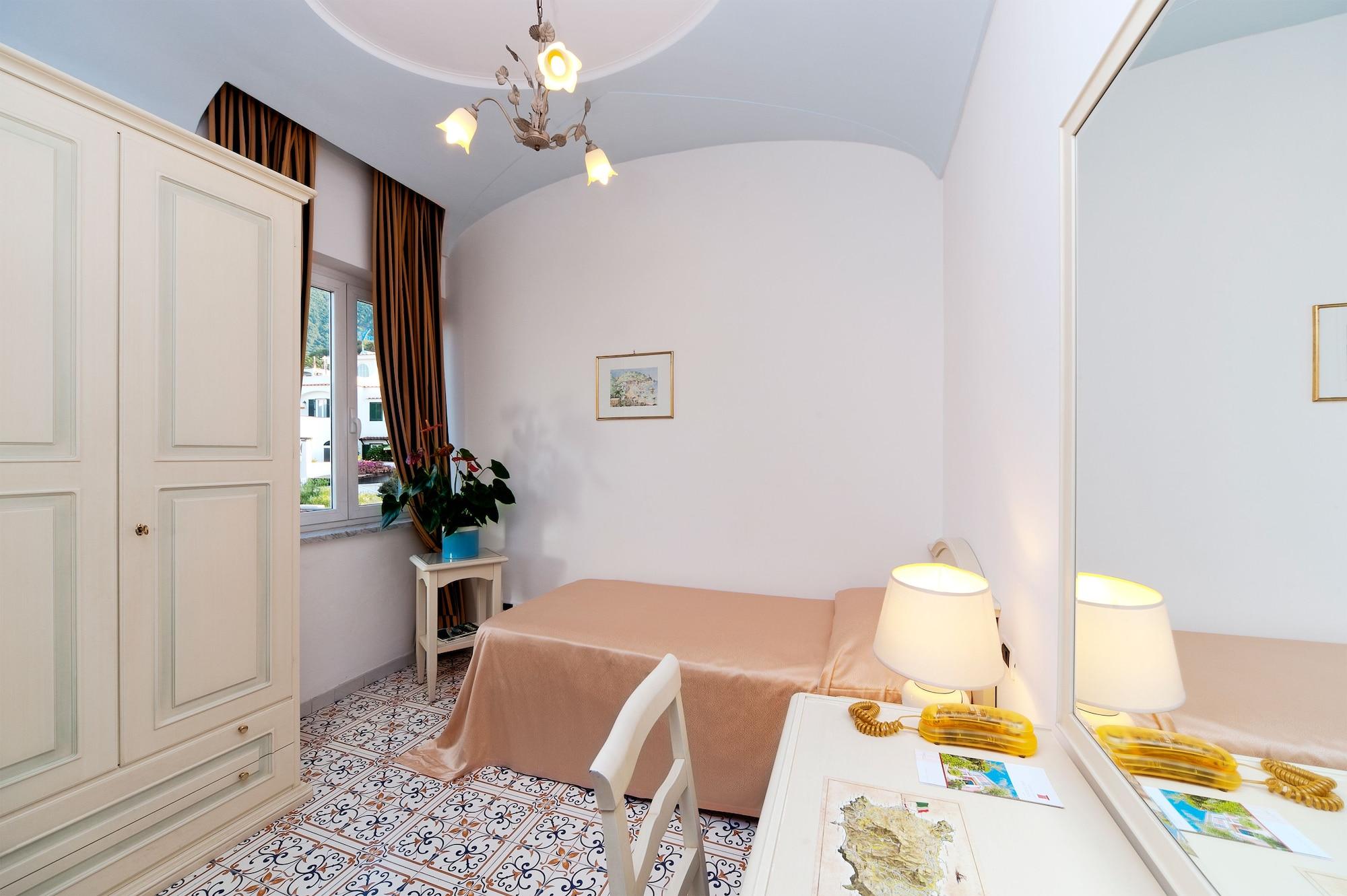Hotel Villa Svizzera Terme 拉科阿梅诺 外观 照片