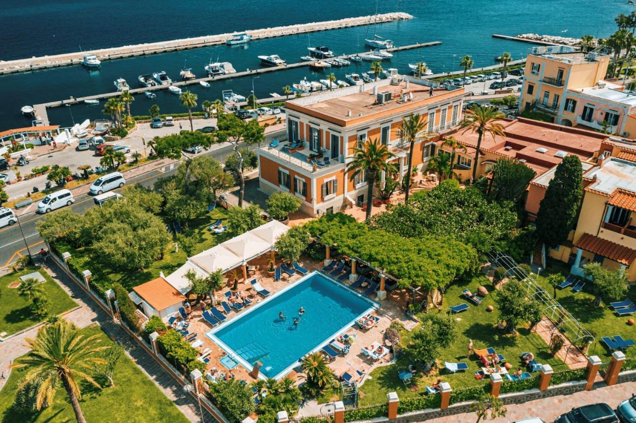 Hotel Villa Svizzera Terme 拉科阿梅诺 外观 照片