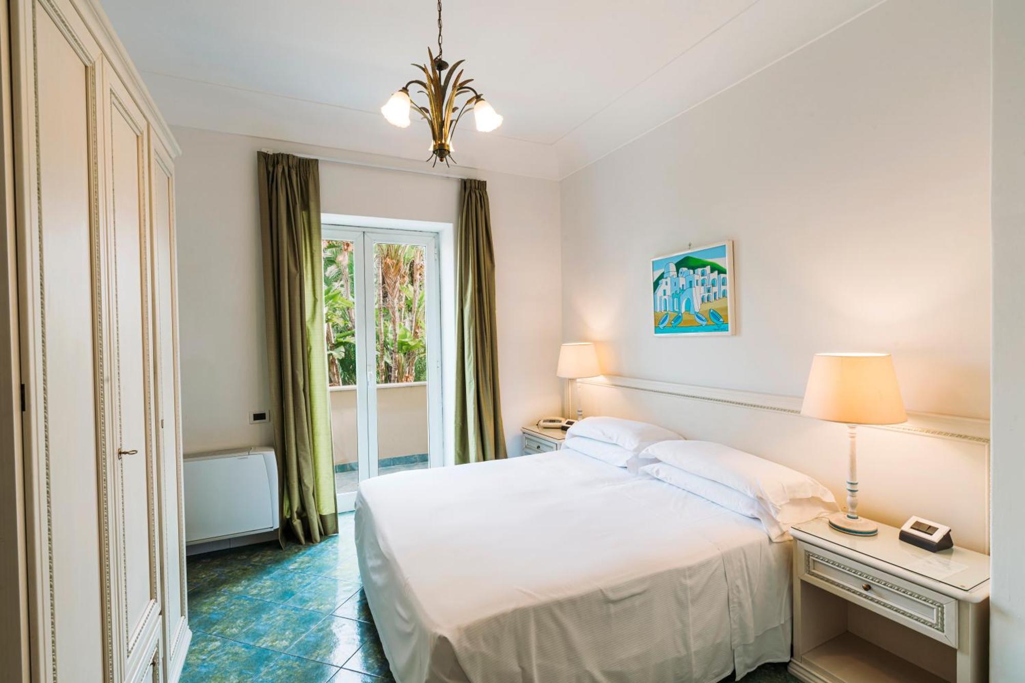 Hotel Villa Svizzera Terme 拉科阿梅诺 外观 照片