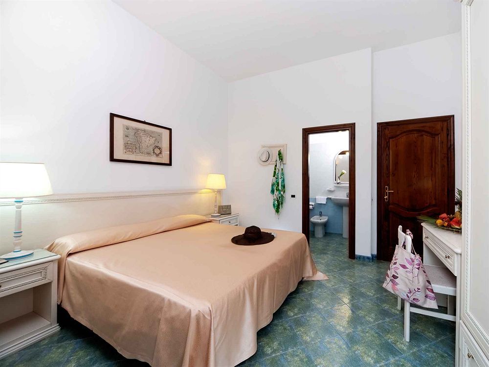 Hotel Villa Svizzera Terme 拉科阿梅诺 外观 照片